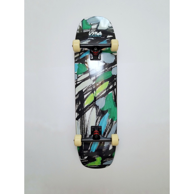 UMA ‘Shadow’ Skateboard Yes please! SKATEBRUH 54MM 101A PARAGON AF 8.625