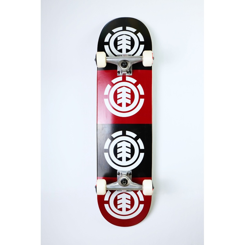 Element Quadrant skateboard 8.0